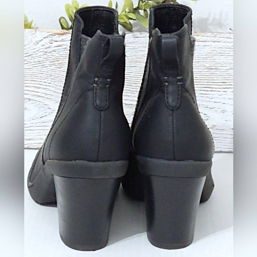 Bare Traps Black Dasha Ankle Boots Sz 10M - Picture 4 of 7